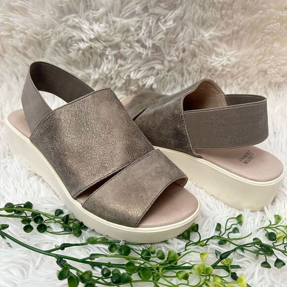 Johnston & Murphy Cassandra Sandals Metallic Pewter Leather Elastic Heel sz 8.5M - Picture 1 of 8